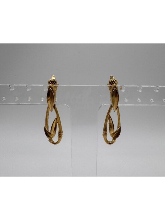Trifari Jewelry - Vintage Trifari Bamboo Drop Earrings Gold Tone Dangle Signed Designer Chic